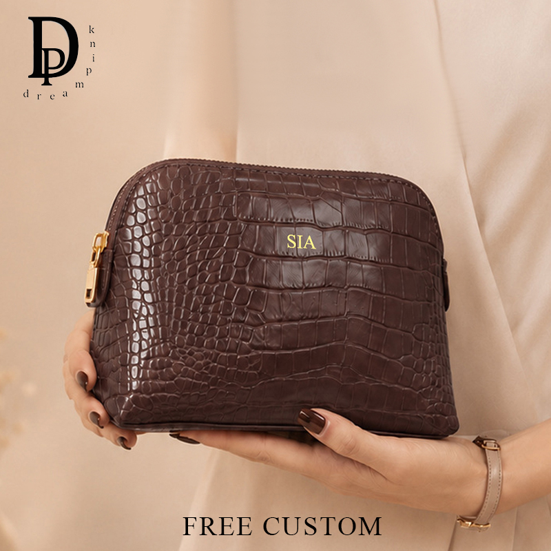 Luxury Bags China Wholesale - 高級クロコダイルレザー柄コスメティックバッグ ジップ付き カスタムネーム入り レディース ヴィンテージシェル トラベルメイクアップバッグ