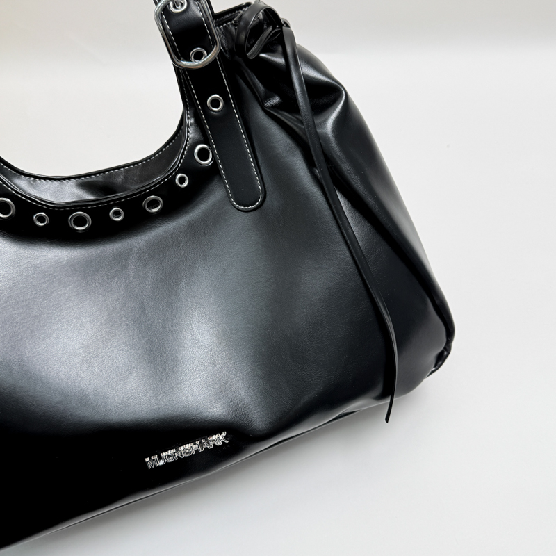 ヴィンテージスタイルの女性用アンダーアームショルダーバッグ  - Luxury Bags Vegan Leather のレビューと価格