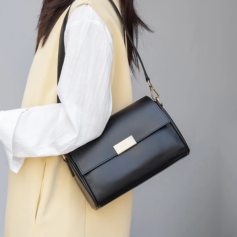 牛革女性のショルダーバッグクロスボディバッグレトロ多用途レデ - Luxury Bags China Wholesale のレビューと価格