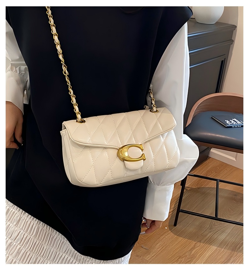 女性用キルティングレザーショルダーバッグ、高級Cロゴゴールド - Chain Crossbody Quilted のレビューと価格