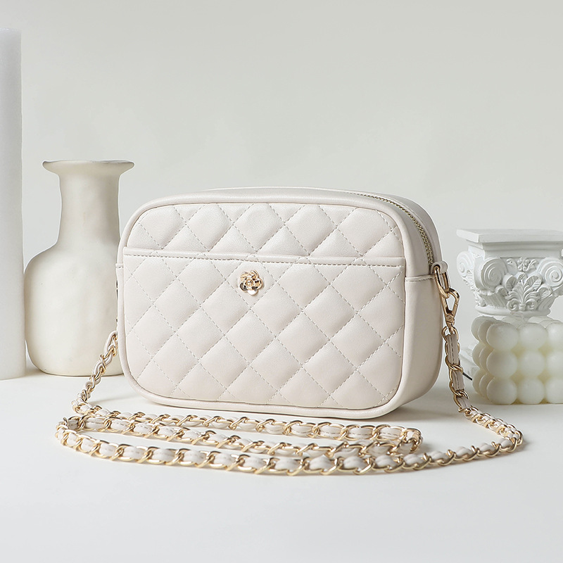 トレンドのレディースハンドバッグ 2026年新作 ダイヤモン - Chain Crossbody Quilted のレビューと価格