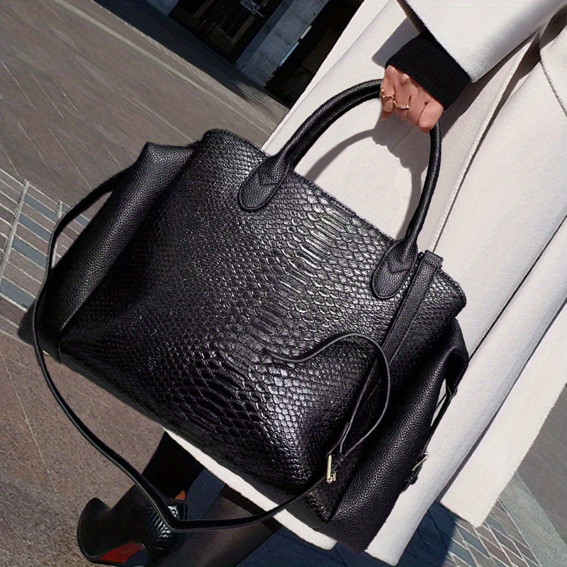 軽やかな高級感漂うエレガントなレトロレディース大容量蛇柄ハン - Luxury Bags Vegan Leather のレビューと価格